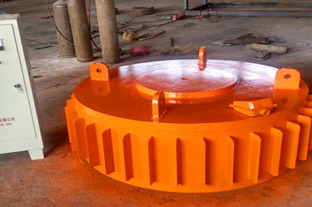 火狐体育官网入口:创新机制、技术与营销 重汽实现跨越式发展